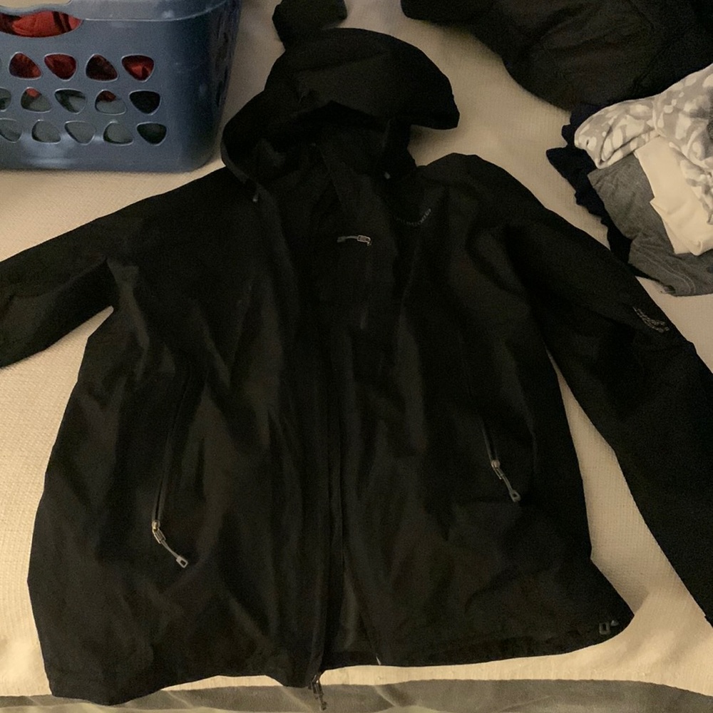Mens lined Patagonia rain jacket